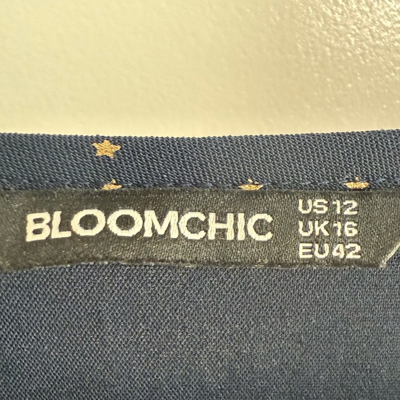 BloomChic V-Neck Flared Short Dress Navy Metallic Gold Stars Women's 12 - Picture 7 of 9